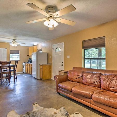 Texas Cabin On 130 Acres Walk To Lake Ray Roberts Collinsville المظهر الخارجي الصورة