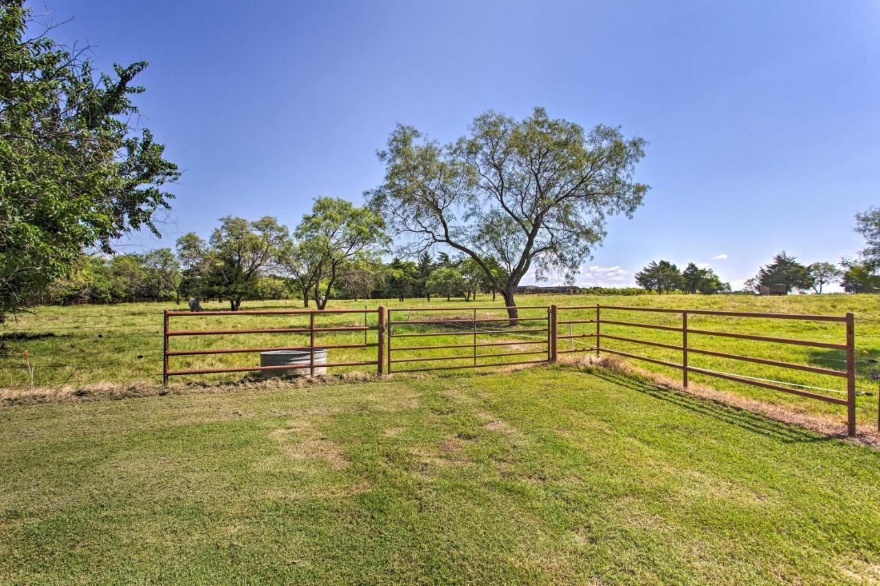 Texas Cabin On 130 Acres Walk To Lake Ray Roberts Collinsville المظهر الخارجي الصورة